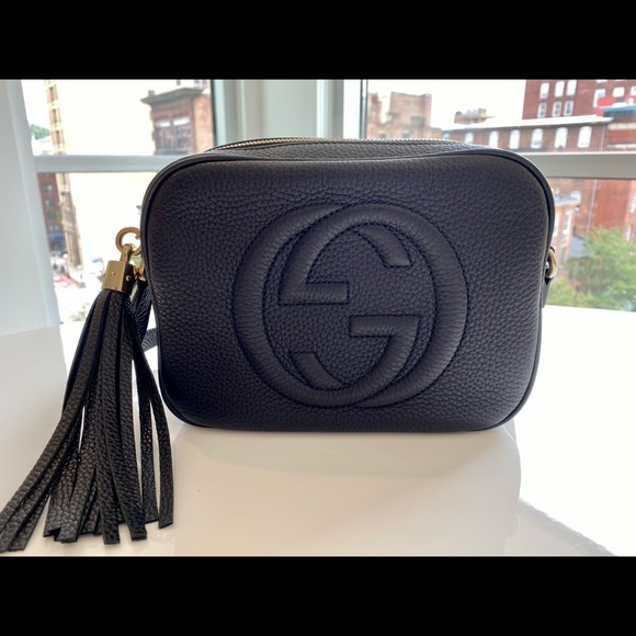 Gucci Handbags - Authentic Gucci Soho Disco Bag - Black